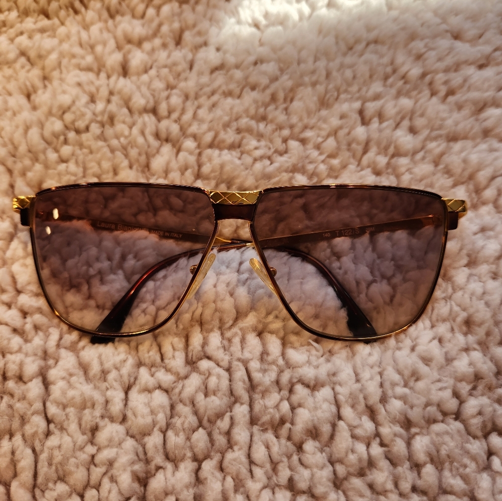 Vintage Laura Biagiotti Tortoise Sunglasses